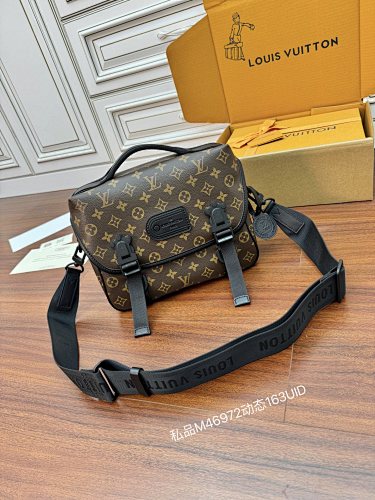 Louis Vuitton bag
