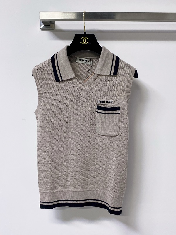 Vest from Scarlettluxury