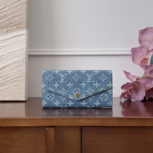 Louis Vuitton wallet