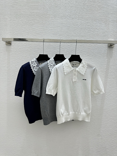 Sweater from Scarlettluxury