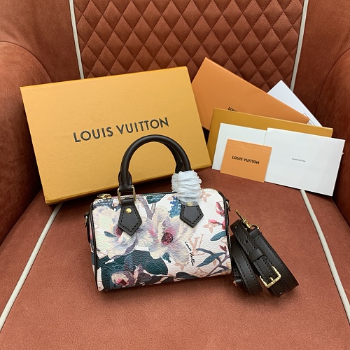 Louis Vuitton crossbody bag