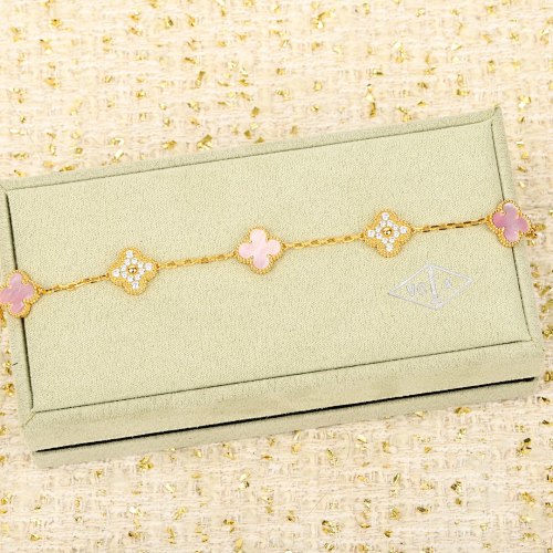 Bracelet from Scarlettluxury