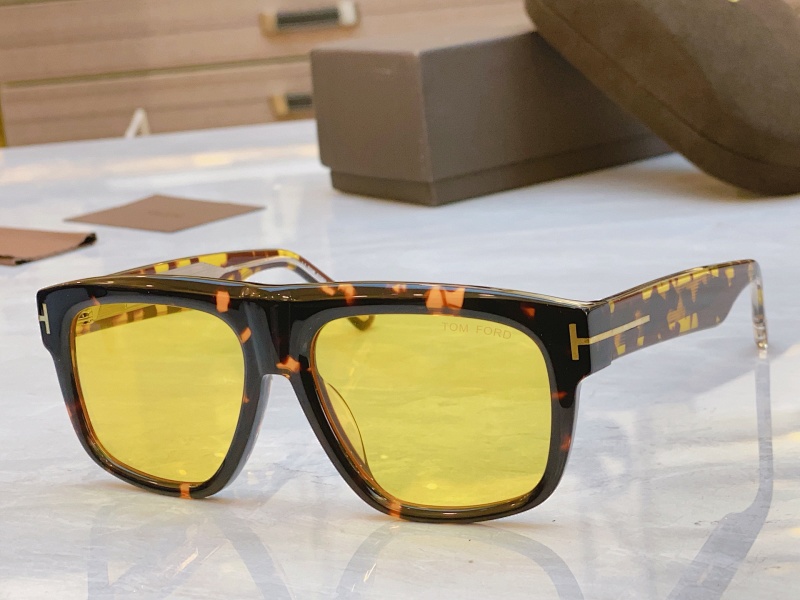 Glasses from Scarlettluxury