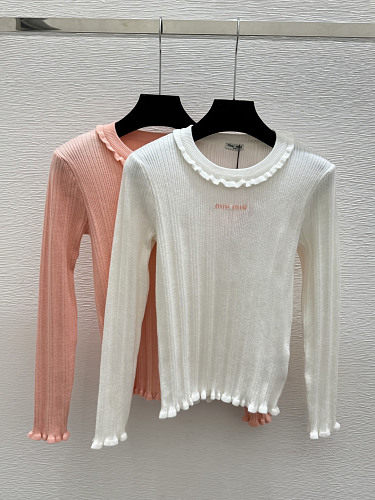 Sweater from Scarlettluxury