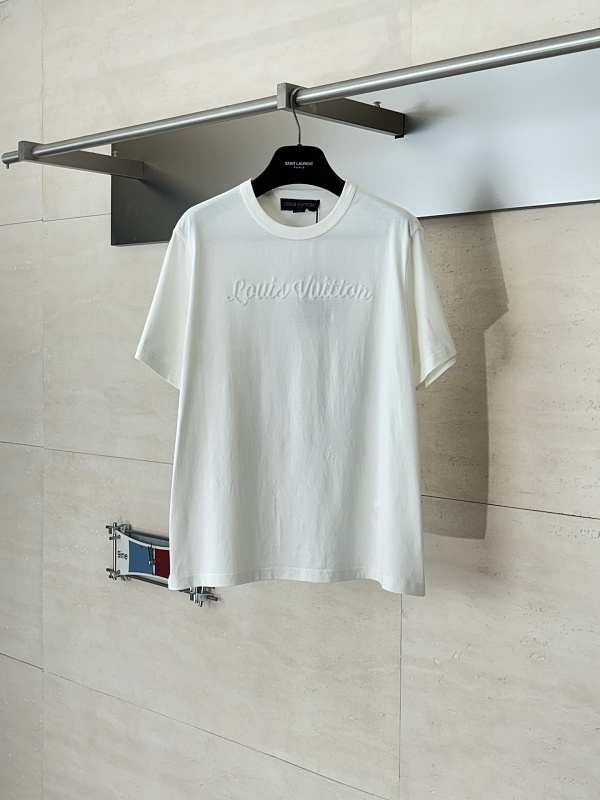 Tee from Scarlettluxury