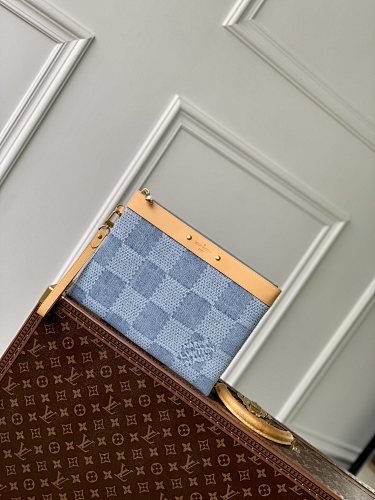 Louis Vuitton jeans