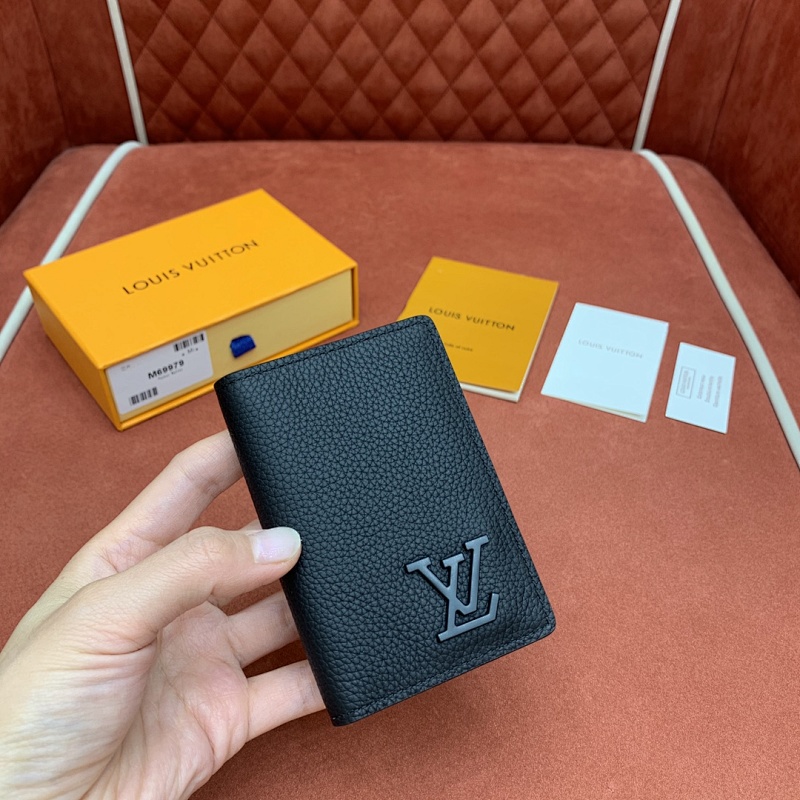 Louis Vuitton card holder