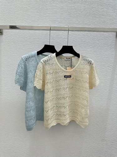 Sweater from Scarlettluxury