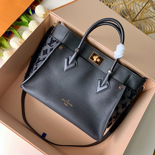 Louis Vuitton crossbody bag