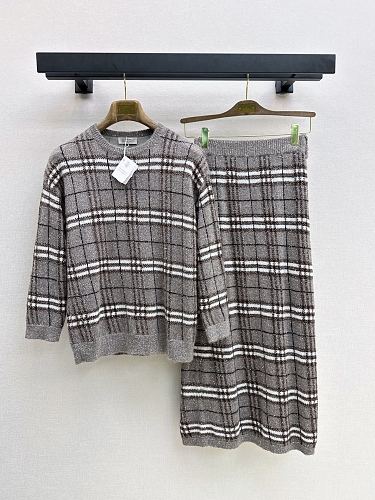 Sweater from Scarlettluxury
