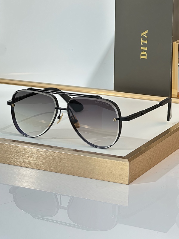 Dita Mach Eight