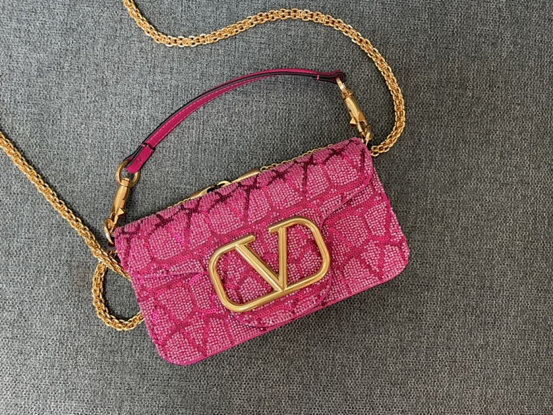 Valentino VLogo Signature