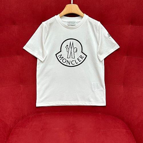Tee from Scarlettluxury