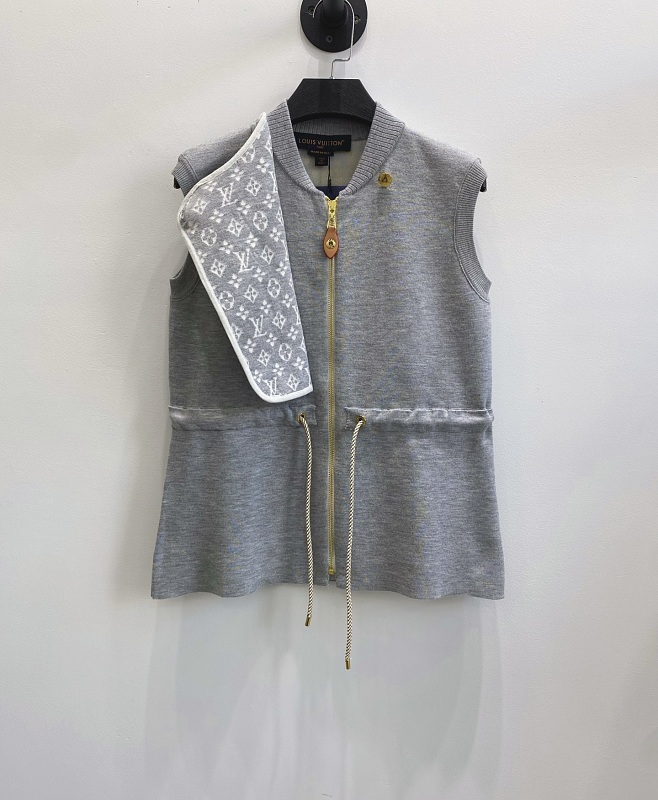 Sweater from Scarlettluxury