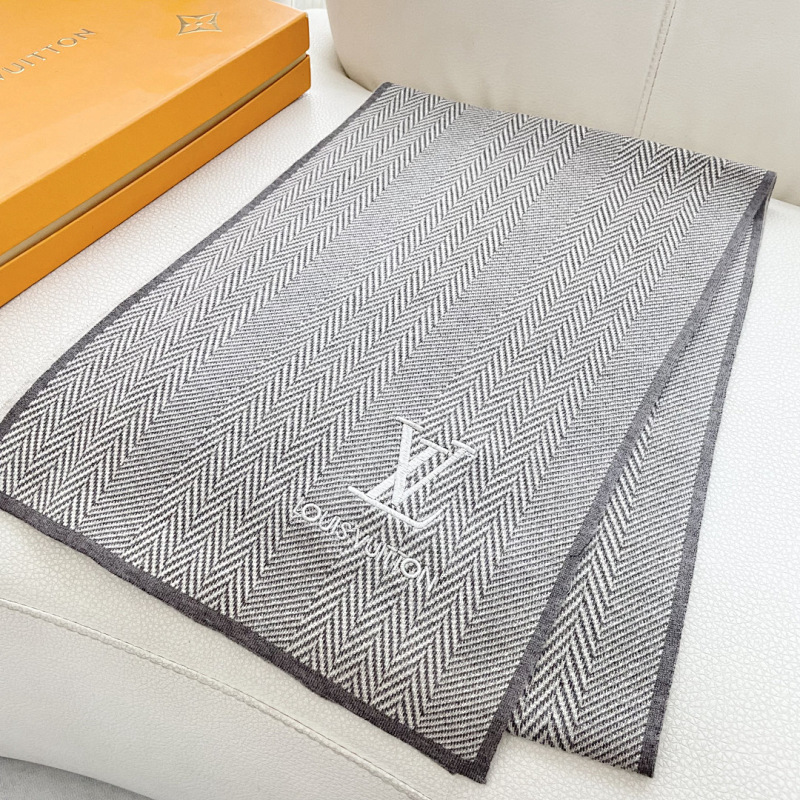 Scarf from Scarlettluxury