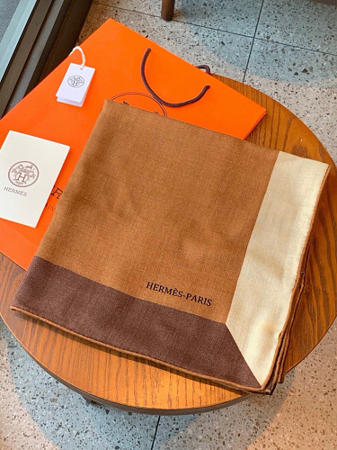Hermès scarf