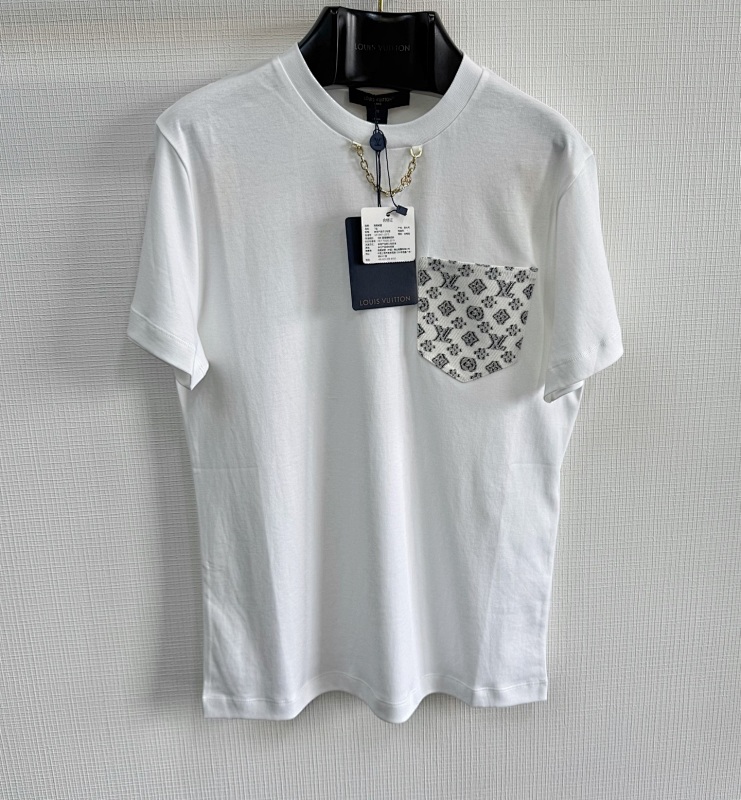 Louis Vuitton tee