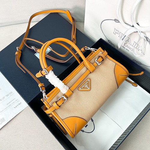 Crossbody bag from Scarlettluxury