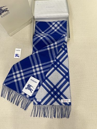 Scarf from Scarlettluxury