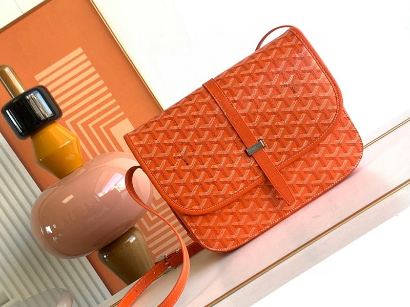 Messenger bag from Scarlettluxury
