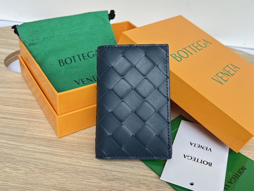 Card holder from Scarlettluxury