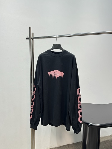 Sweater from Scarlettluxury
