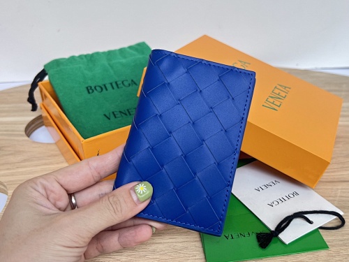 Card holder from Scarlettluxury