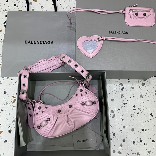 Balenciag Le Cagole