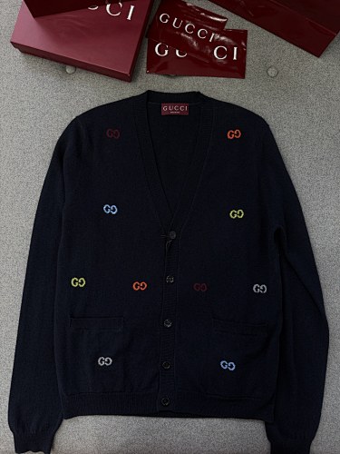 Sweater from Scarlettluxury