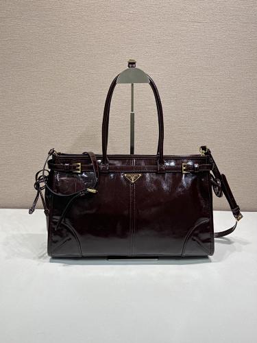 Crossbody bag from Scarlettluxury
