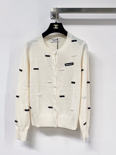 Long sleeve from Scarlettluxury