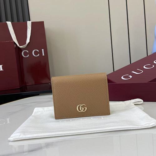 Card holder from Scarlettluxury