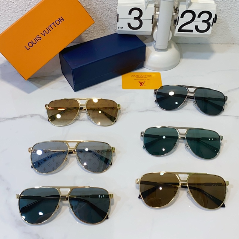 Louis Vuitto Model Z1586 Size 60 12-145