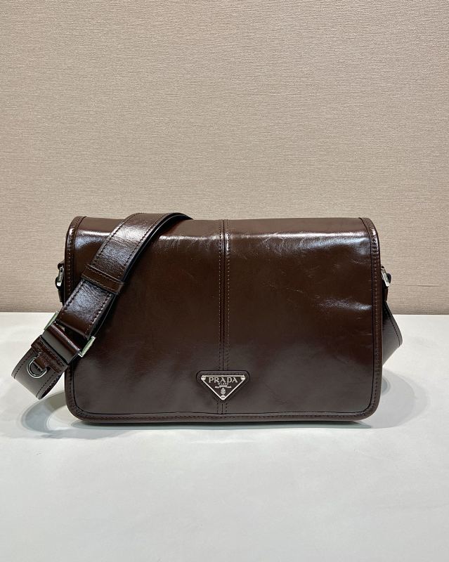 Messenger bag from Scarlettluxury