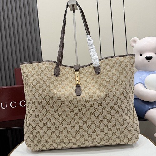 Gucci tote bag