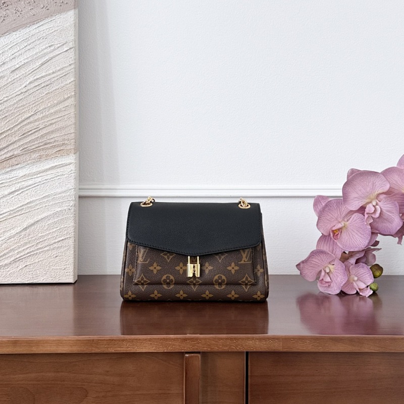 Louis Vuitton messenger bag