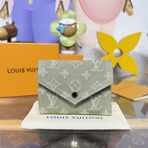 Louis Vuitton wallet