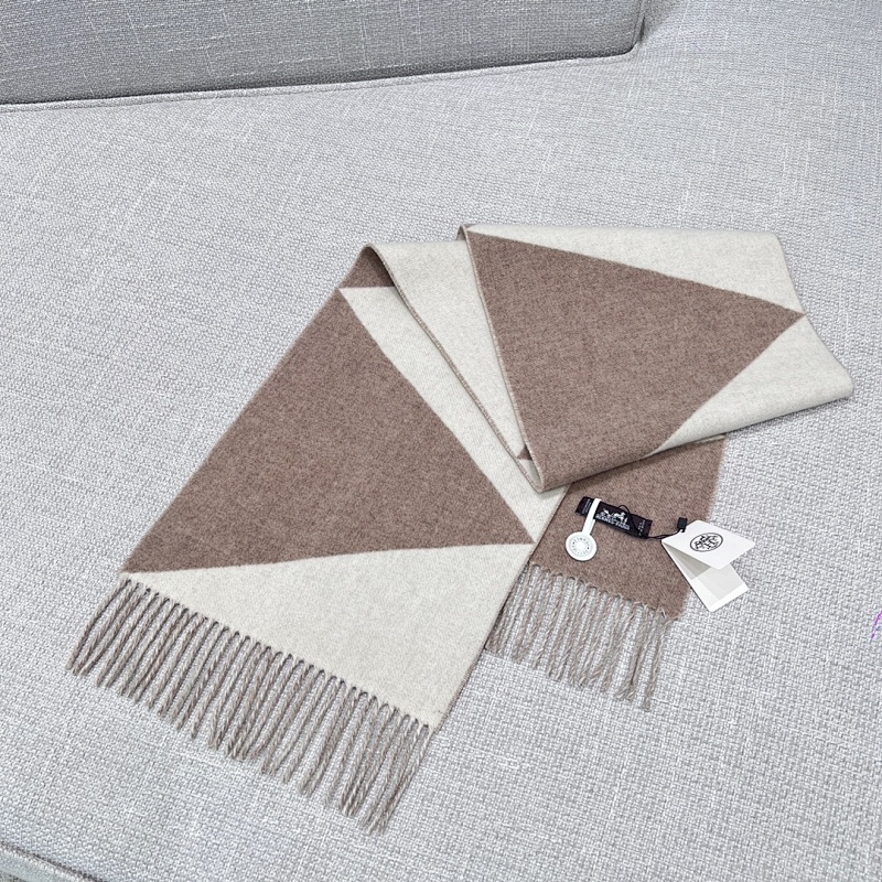 Hermès scarf