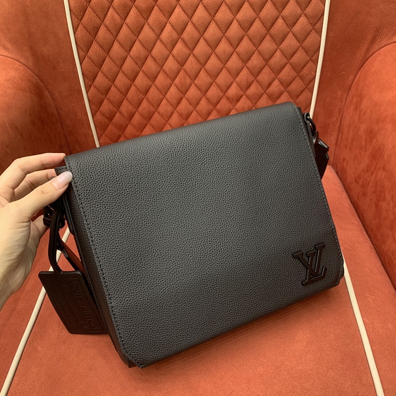 Louis Vuitton messenger bag