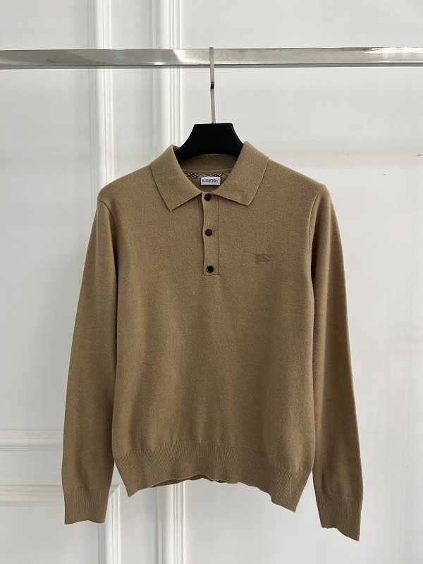 Sweater from Scarlettluxury