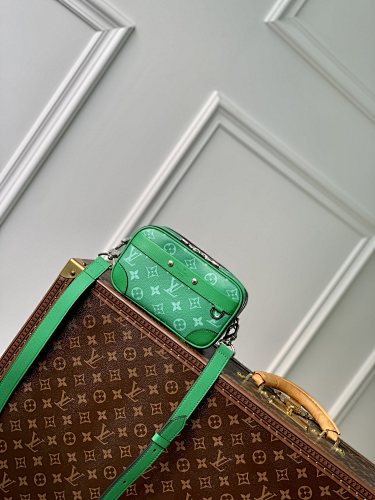 Louis Vuitton messenger bag