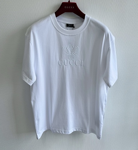 Tee from Scarlettluxury