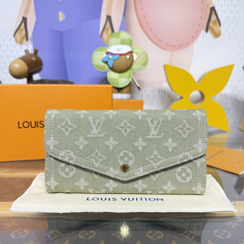 Louis Vuitton wallet