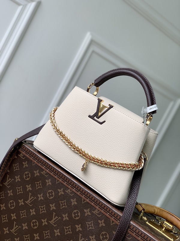 Louis Vuitton crossbody bag