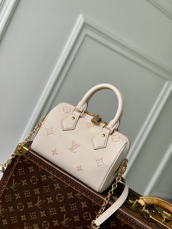 Louis Vuitton crossbody bag