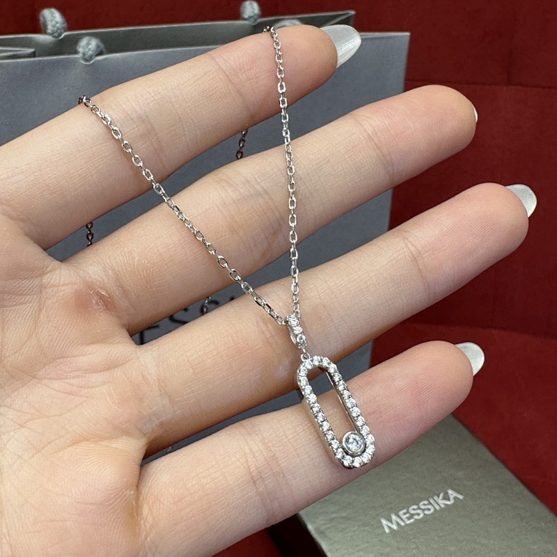 Necklace from Scarlettluxury