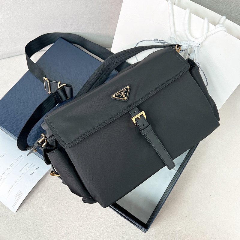 Messenger bag from Scarlettluxury