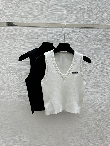 Sweater from Scarlettluxury