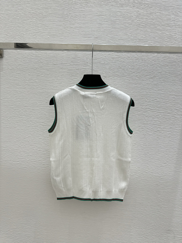 Sweater from Scarlettluxury