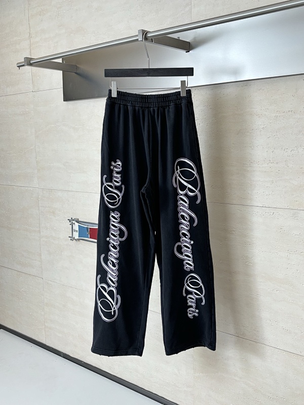 Sweatpants from Scarlettluxury